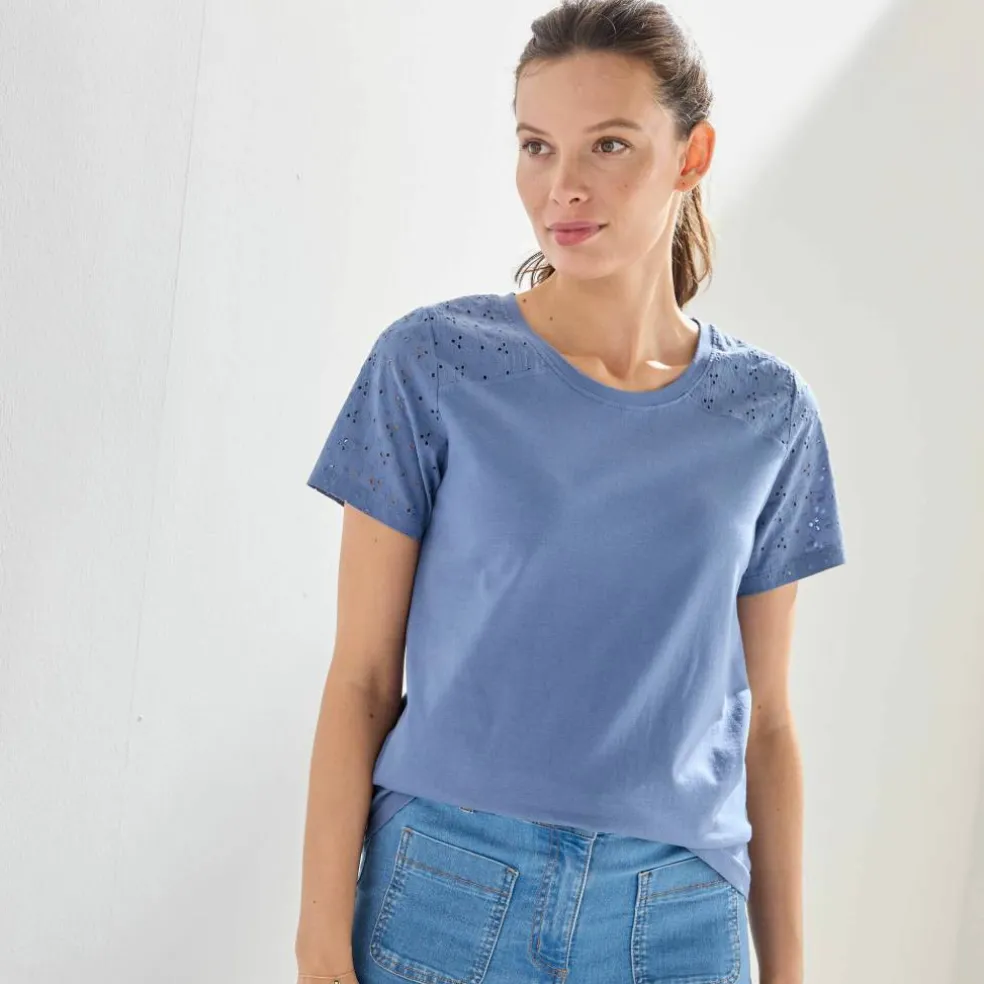 T-shirt col rond manches courtes, détail broderie anglaise