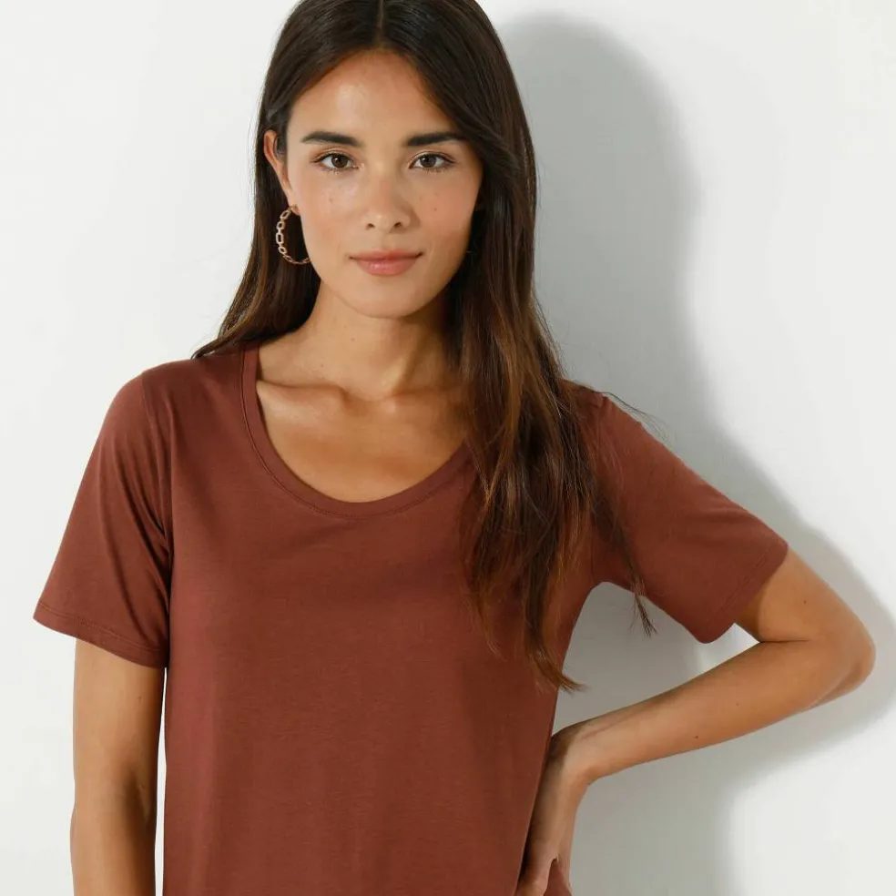 T-shirt col rond manches courtes