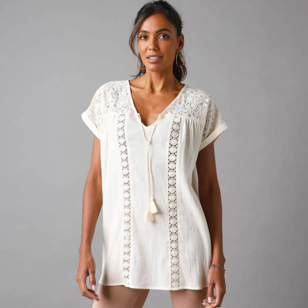 Tunique unie, dentelle et crépon