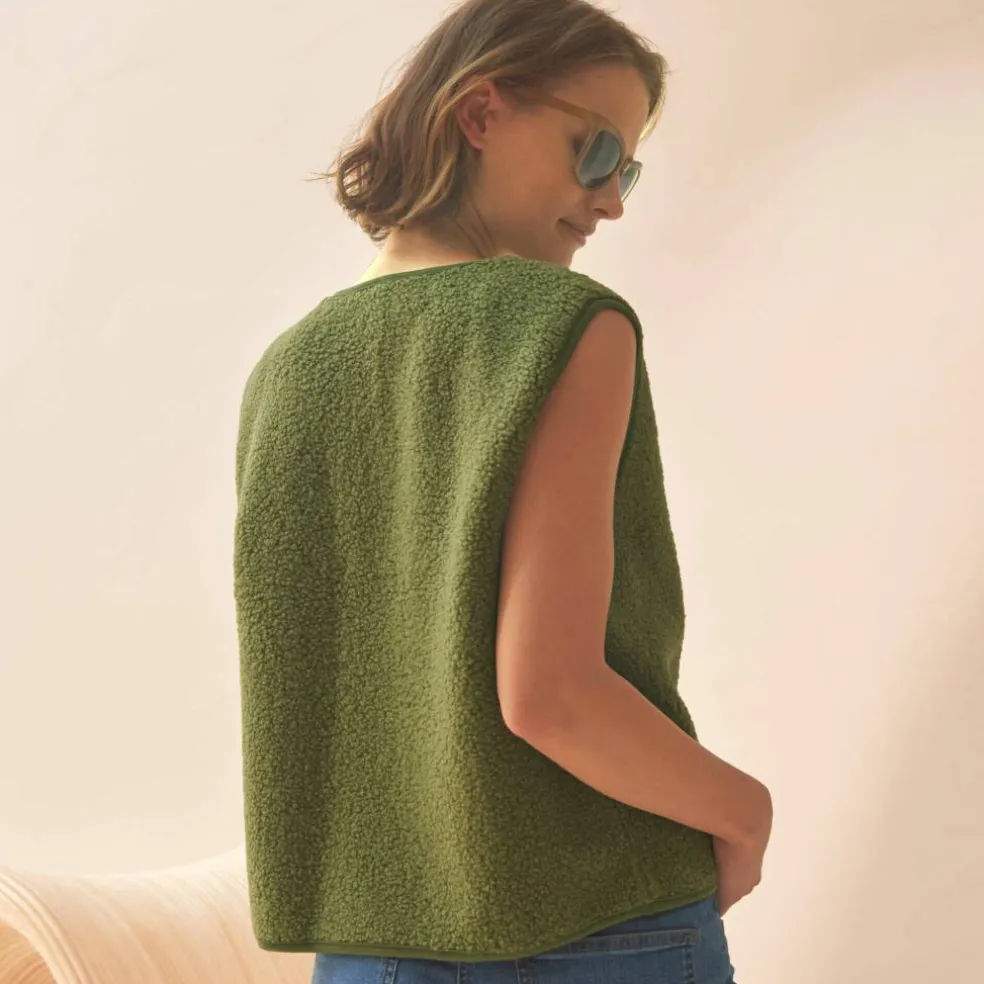 Veste sans manches, maille bouclette