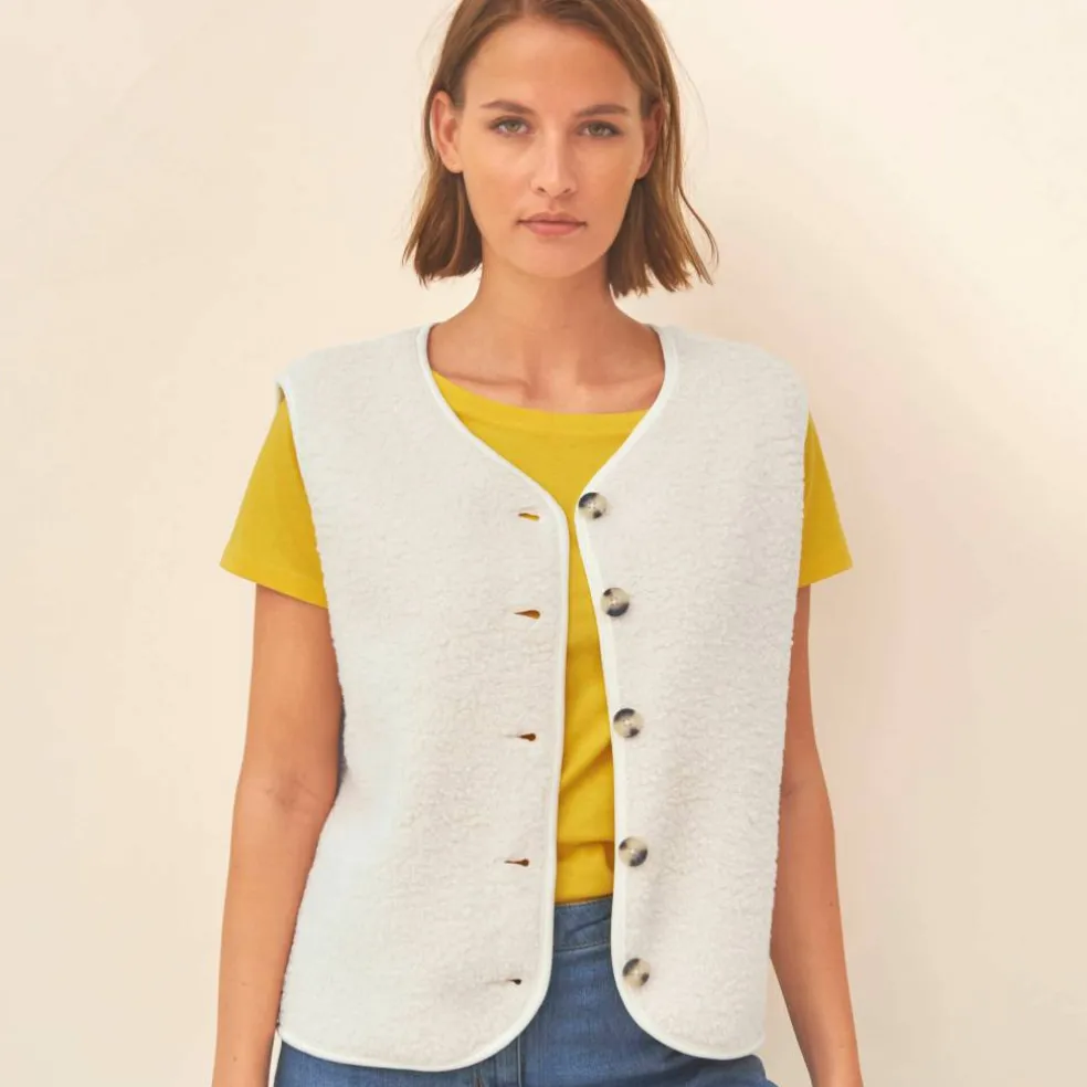 Veste sans manches, maille bouclette