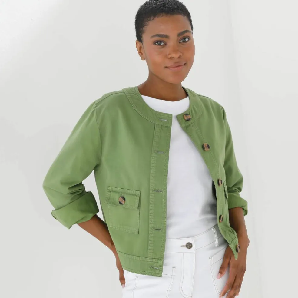 Veste unie boutonnée, col rond